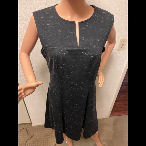 TOMMY Hilfiger dress size 10 - Picture 4 of 9